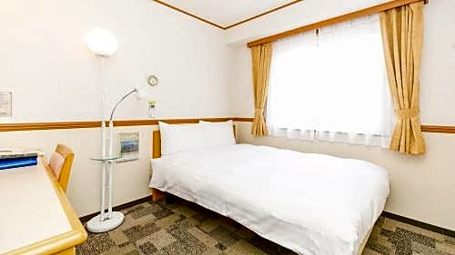 Toyoko Inn Yokohama Nishi-guchi