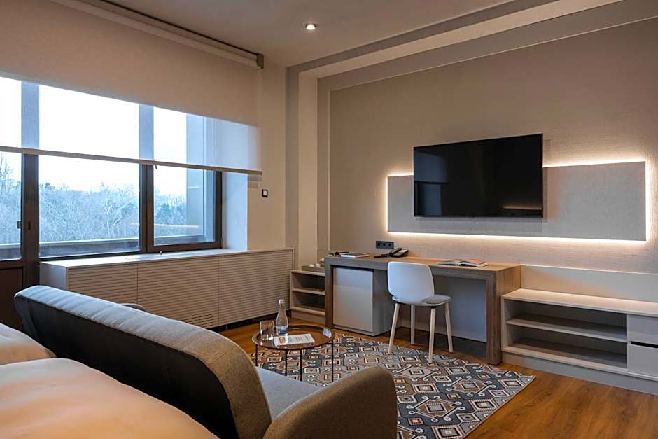 Mimi Hotel Chisinau Jolly Alon