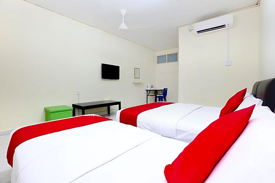 Hotel O Pelangi Marang