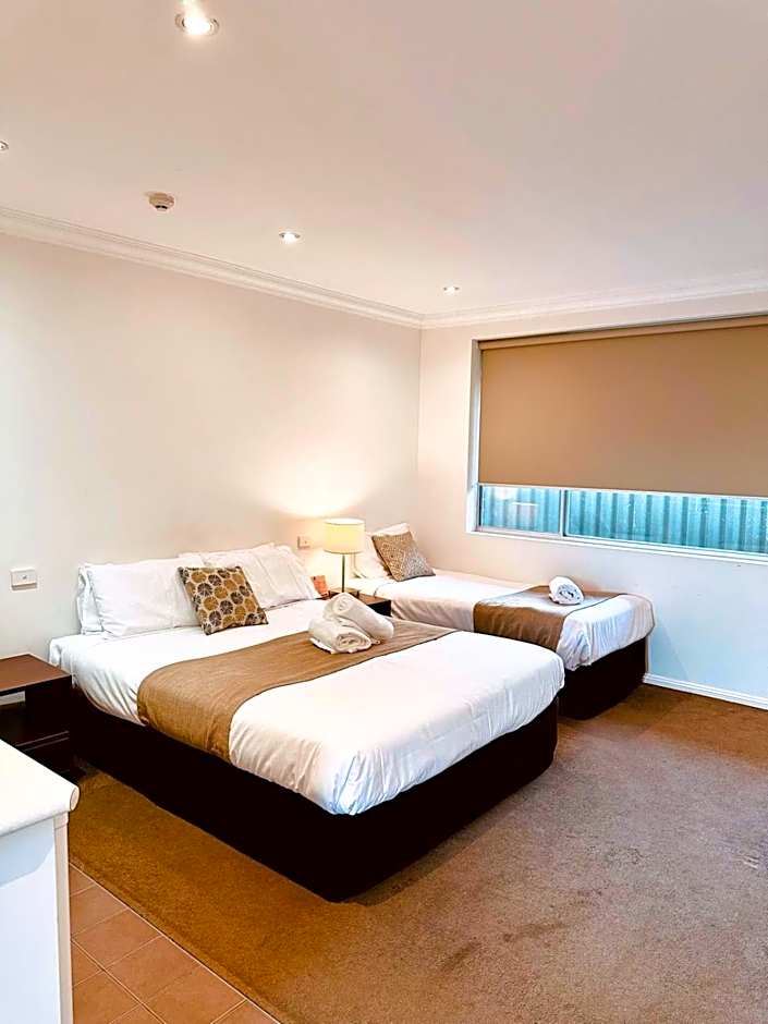 Merivale Motel