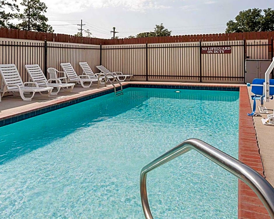 Comfort Suites Lake Charles