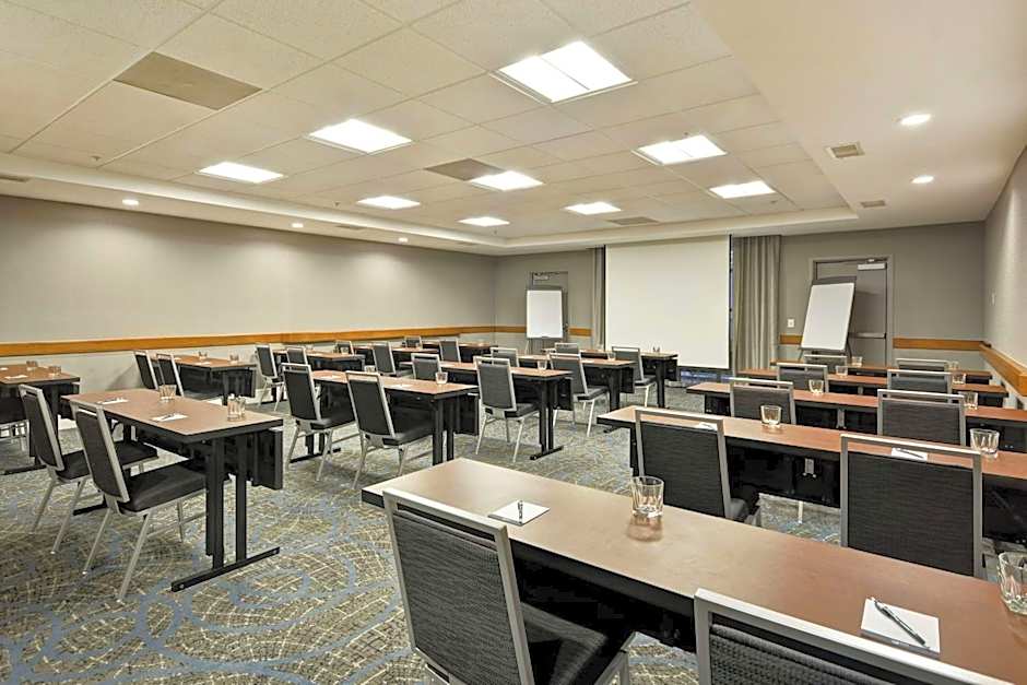 Homewood Suites By Hilton Dallas-Frisco
