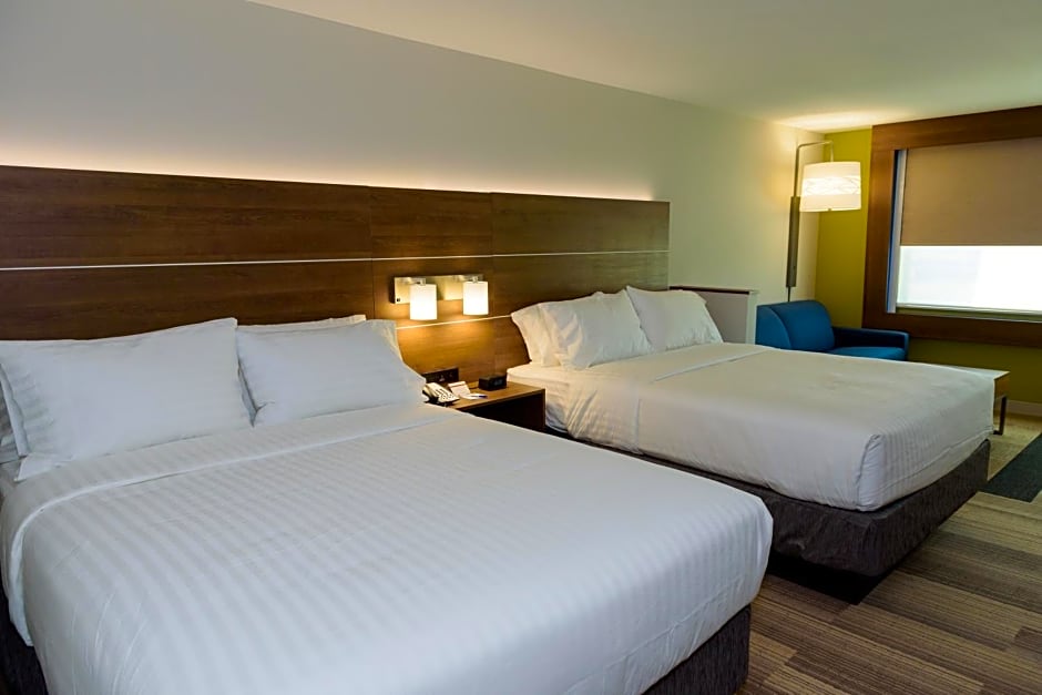 Holiday Inn Express & Suites McKinney - Frisco East By IHG