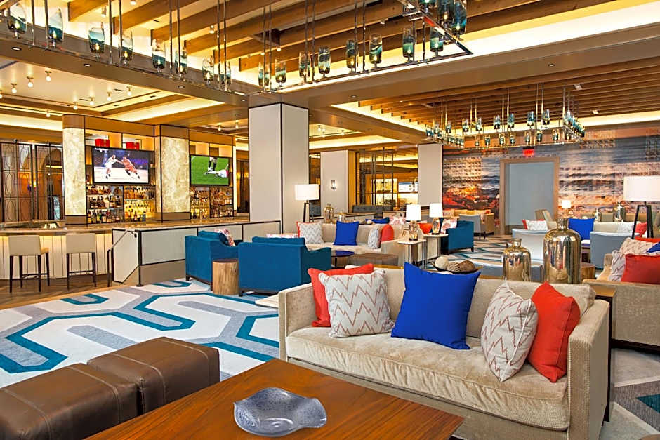 Harborside Resort & Vacation Rentals at Atlantis