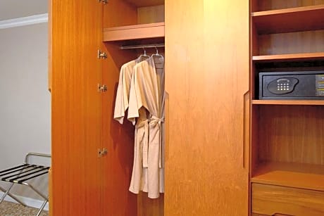 Executive Superior Deluxe Room