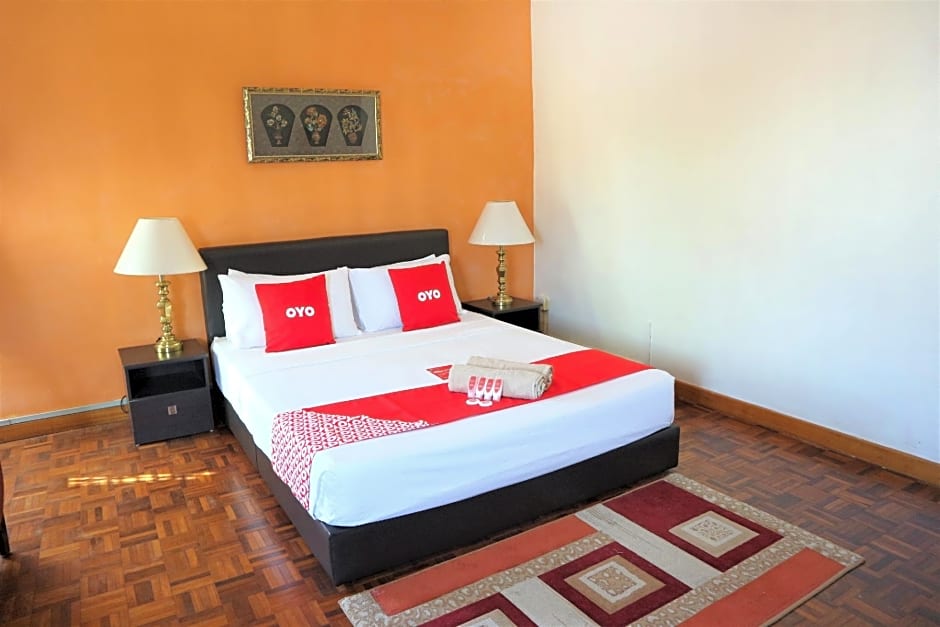 OYO Homes 90300 D'hitech Home