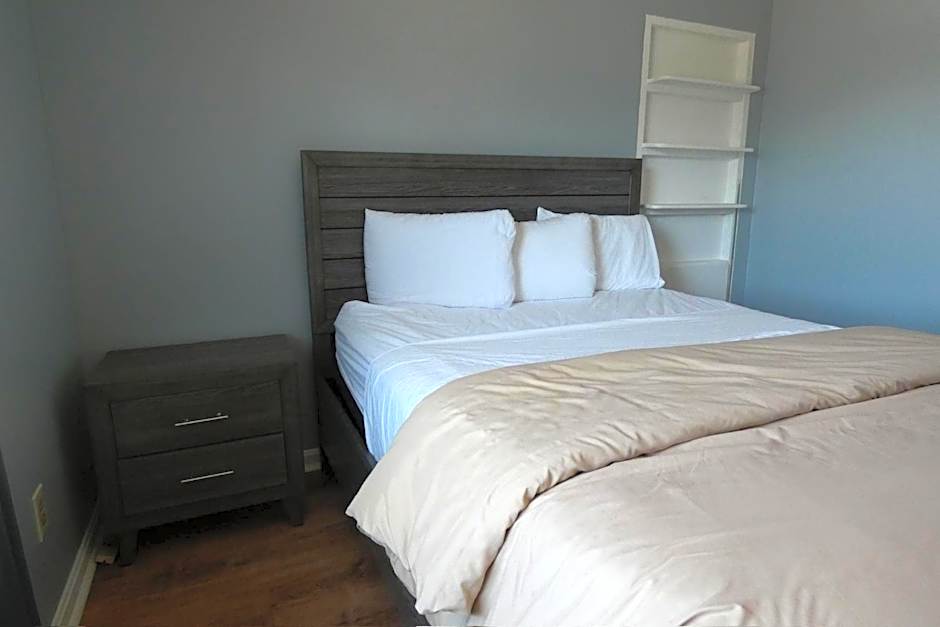 Aquastar Inn