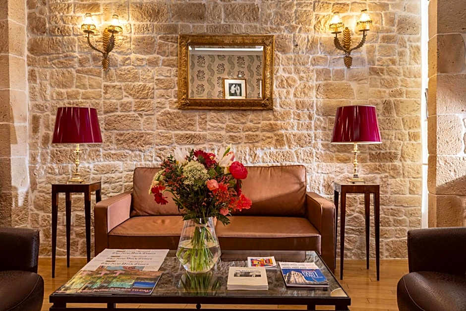 Relais Hotel Du Vieux Paris