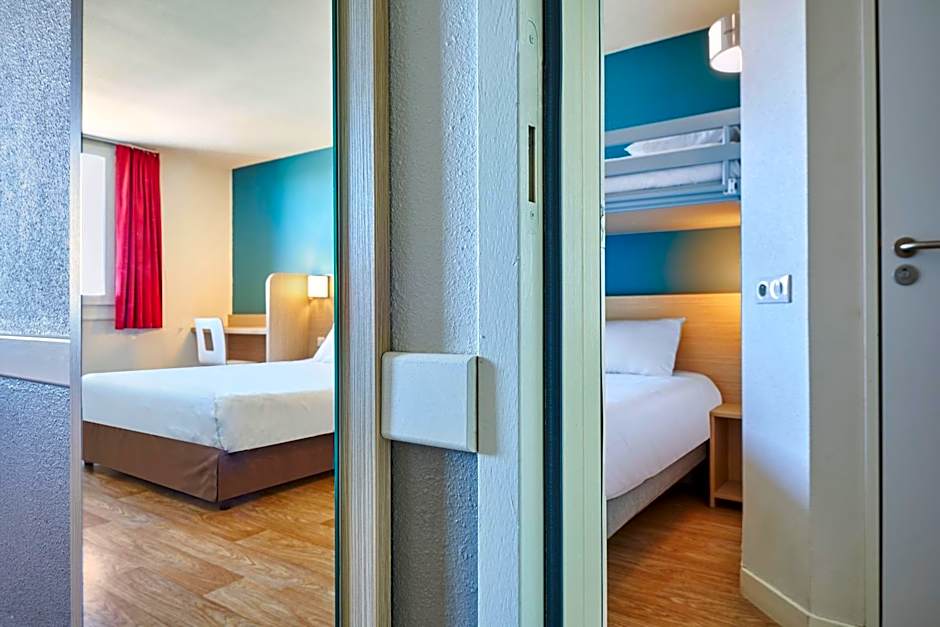 Premiere Classe Mont De Marsan - Saint-Avit