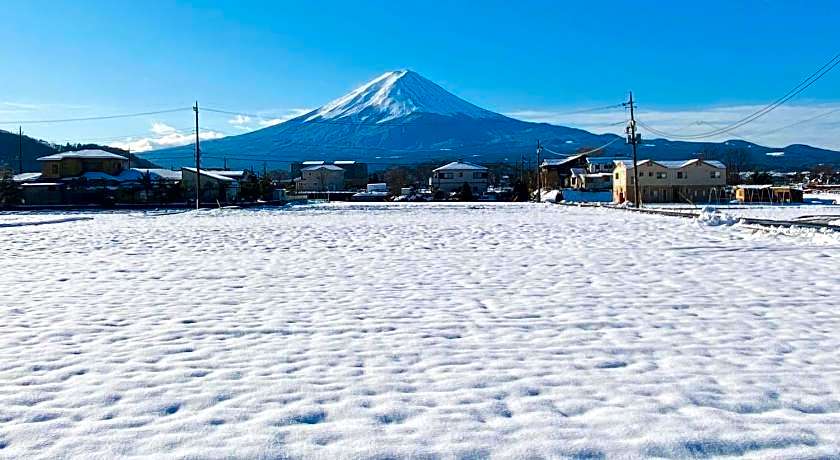 Lake Villa Kawaguchiko