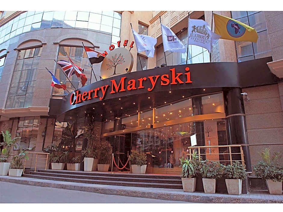 Cherry Maryski Hotel