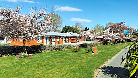 Broadview Motel