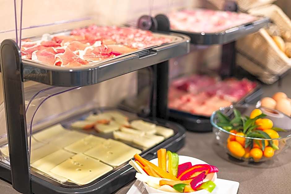 Hotel-Residence- Le Dune Breakfast & private beach included