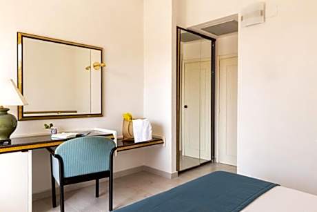 Smart Double or Twin Room