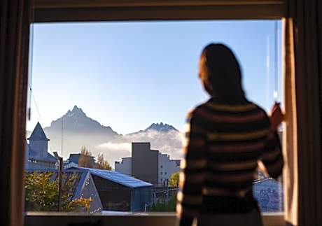 MIL810 Ushuaia Hotel