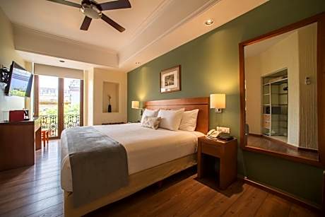 Superior Queen Room