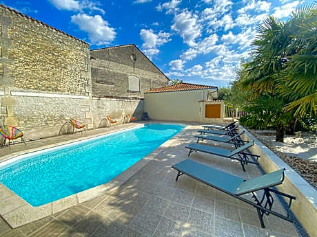 Logis Hôtel L'Oliveraie