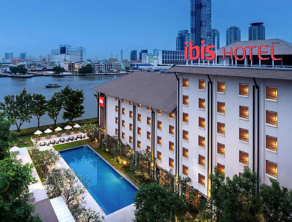 Photo 1 of 47 of Ibis Bangkok Riverside