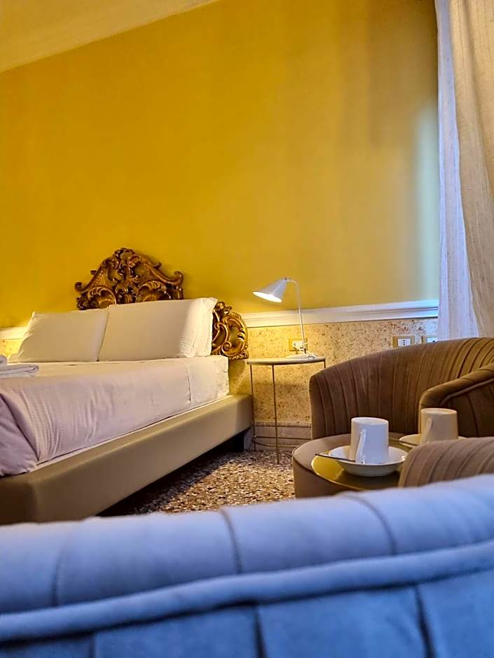 Casa Alla Fenice