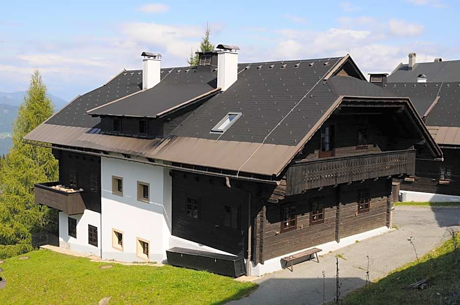 Alpenhäuser Marcius