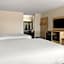 Days Inn & Suites by Wyndham Byram