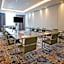 DoubleTree By Hilton Brussels City