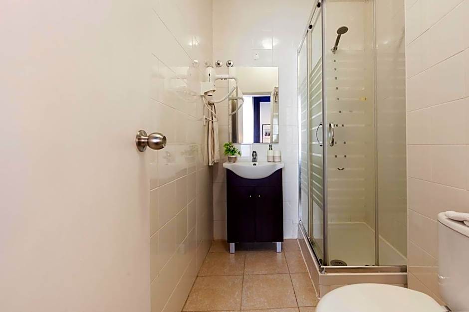 INT Lisbon Suites