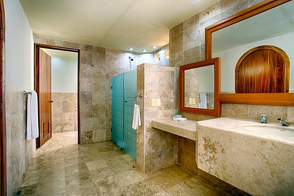 Hotel Garza Canela