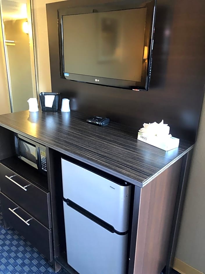 Howard Johnson by Wyndham Odessa TX