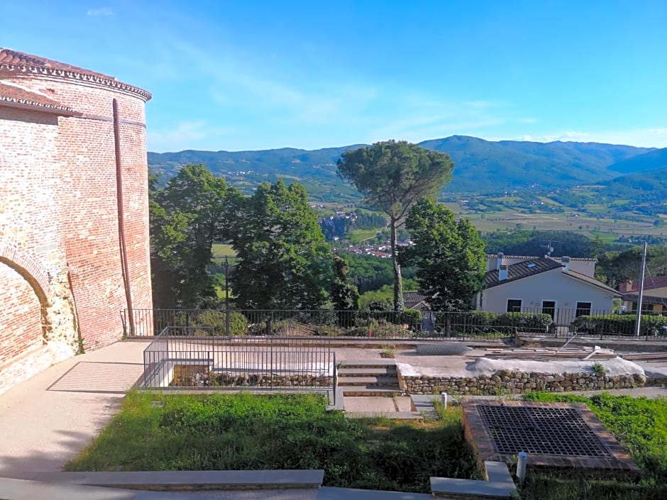 Fonte Degna - Alloggio e Sito Storico