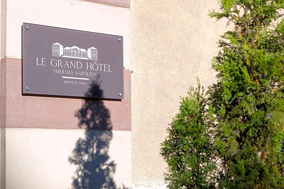 Le Grand Hotel de Plombières by Popinns