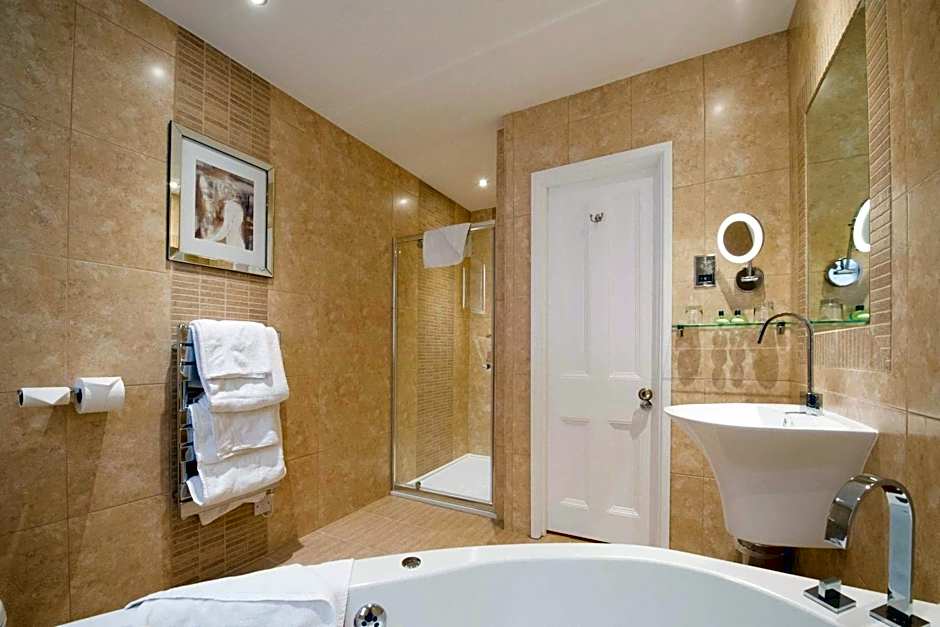 Burlington Hotel, Premier Collection