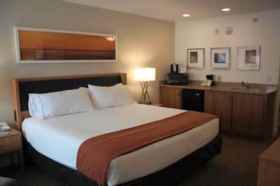 Holiday Inn Express Munising-Lakeview Hotel By IHG