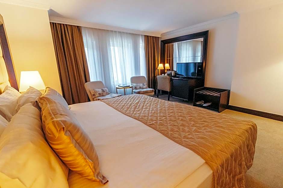 CK Farabi Hotel
