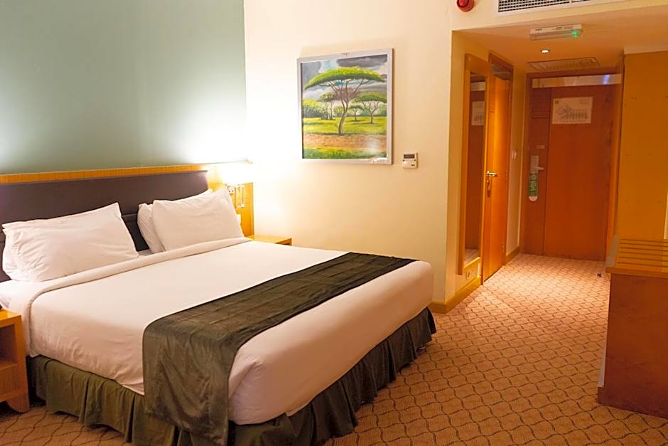 Holiday Inn Dar Es Salaam By IHG