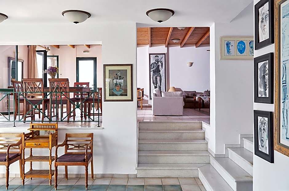 Eva Suites & Apartments