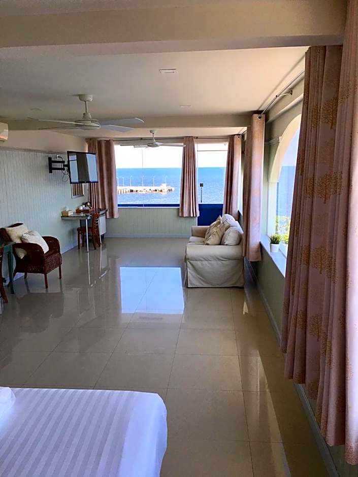 PierView Rooms