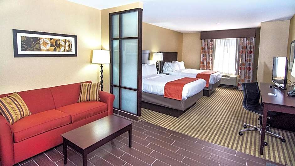Holiday Inn Express & Suites Elkton - University Area By IHG
