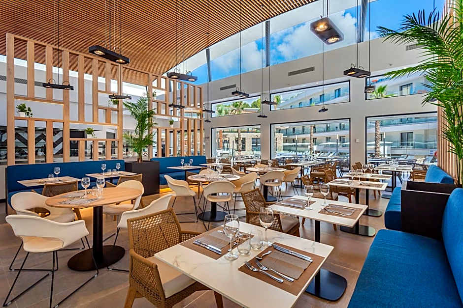 Hotel Morlans Suites - Adults Only