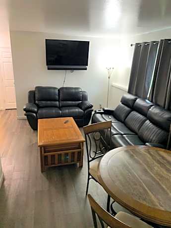 410 e45th 2 bedroom apartment