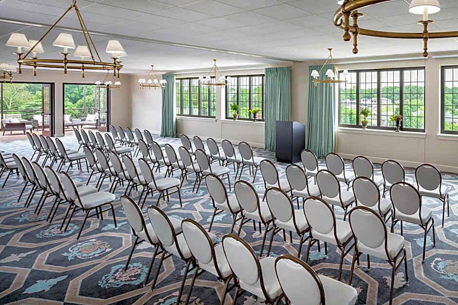 Graduate by Hilton Charlottesville
