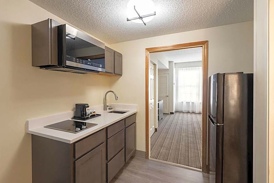 Country Inn & Suites by Radisson, Findlay, OH