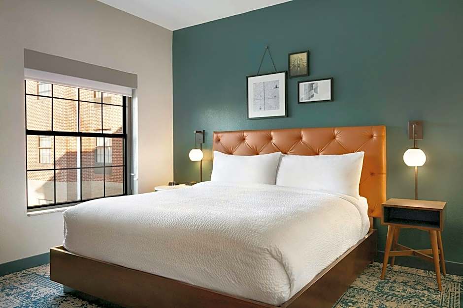 Four Points by Sheraton Raleigh Arena