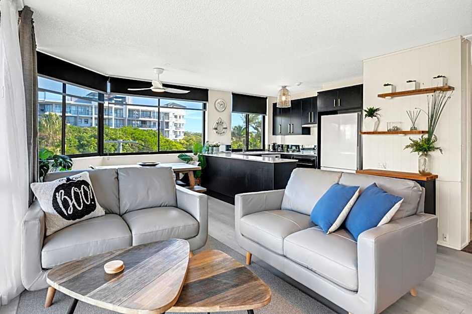 Mylos Holiday Apartments