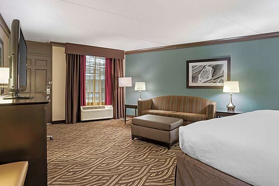 Best Western Plus Kingston Hotel And Conference Center
