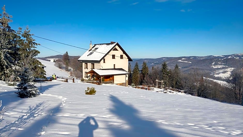Swoboda na szczycie góry