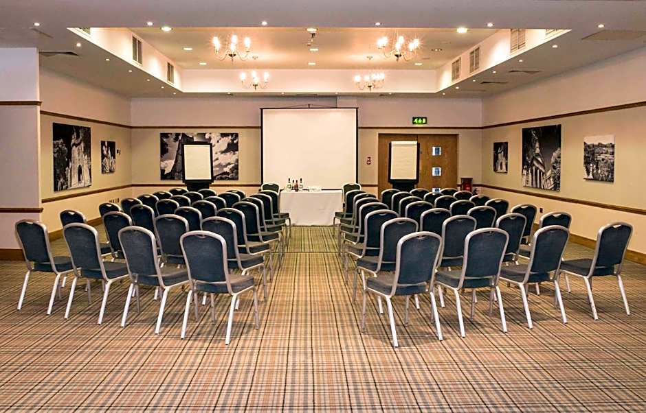 Lancaster House Hotel