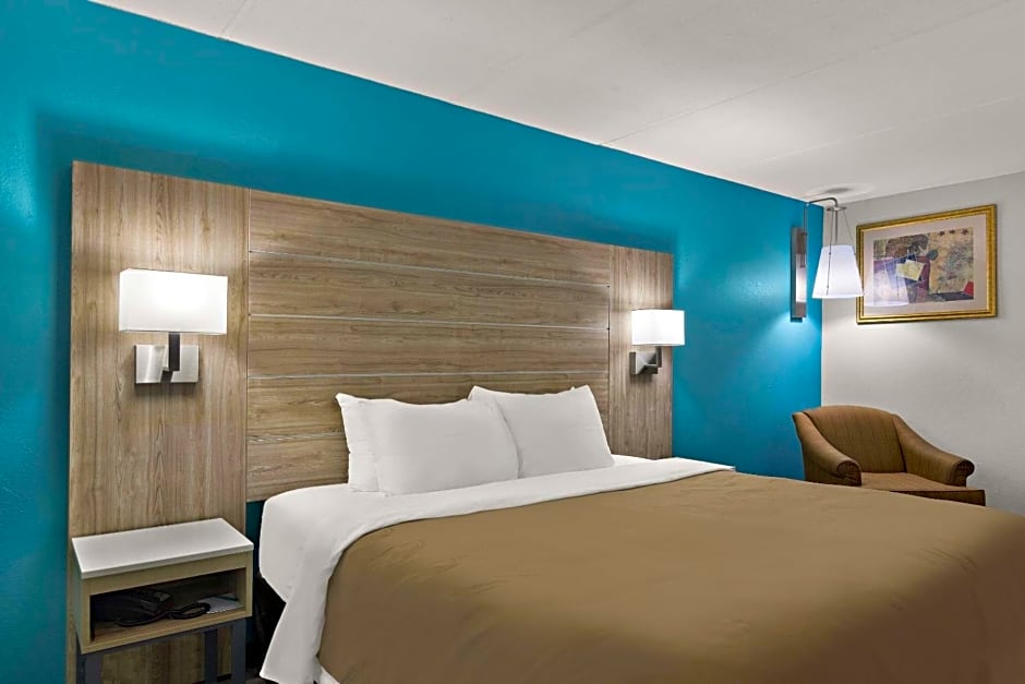 Quality Inn & Suites