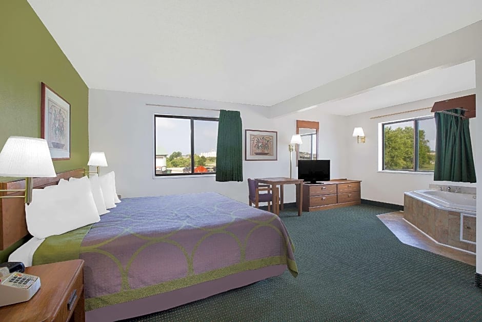 Super 8 by Wyndham Chillicothe