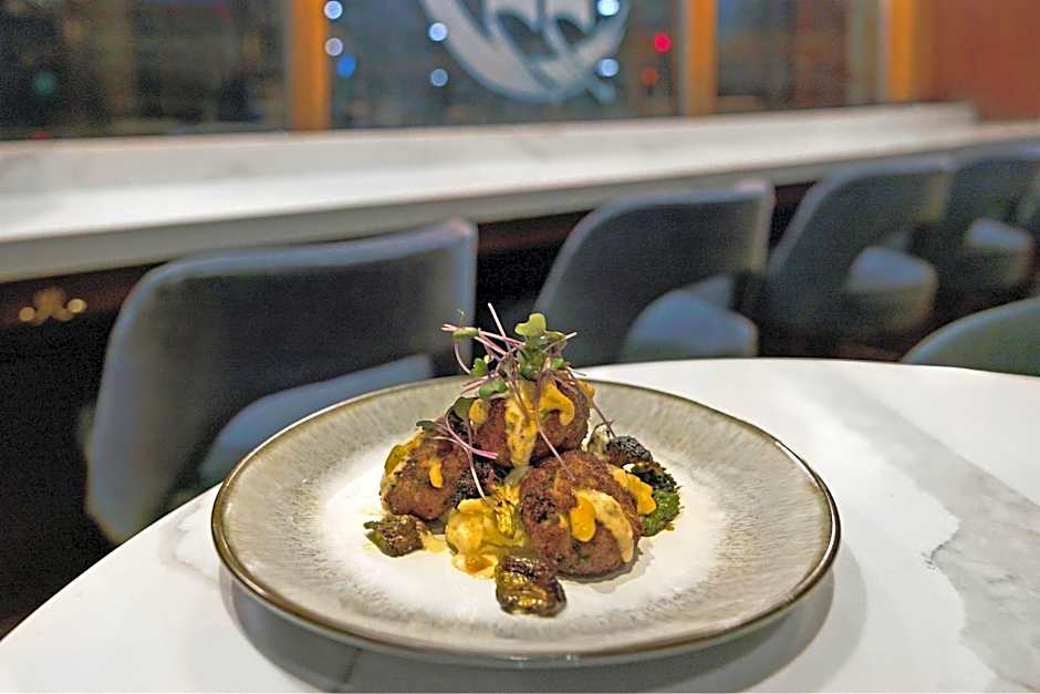 Le Meridien St. Louis Downtown